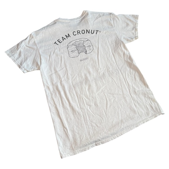 Team Cronut – Dominique Ansel Bakery Graphic Tee – Size M - Picture 6 of 8